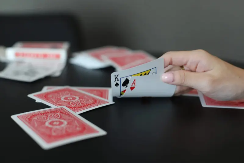 Tìm hiểu bài Liêng là gì?